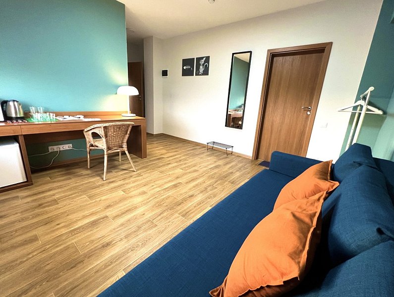 Люкс 2-местный 2-комнатный (с видом на море)