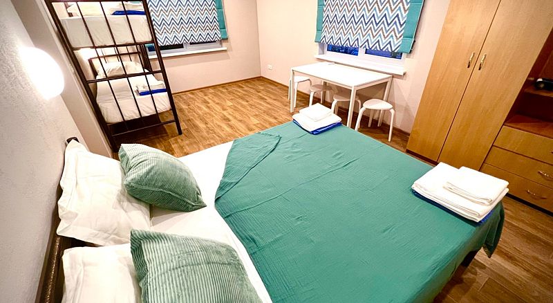 Семейный 2-местный 1-комнатный (с кухней и беседкой)