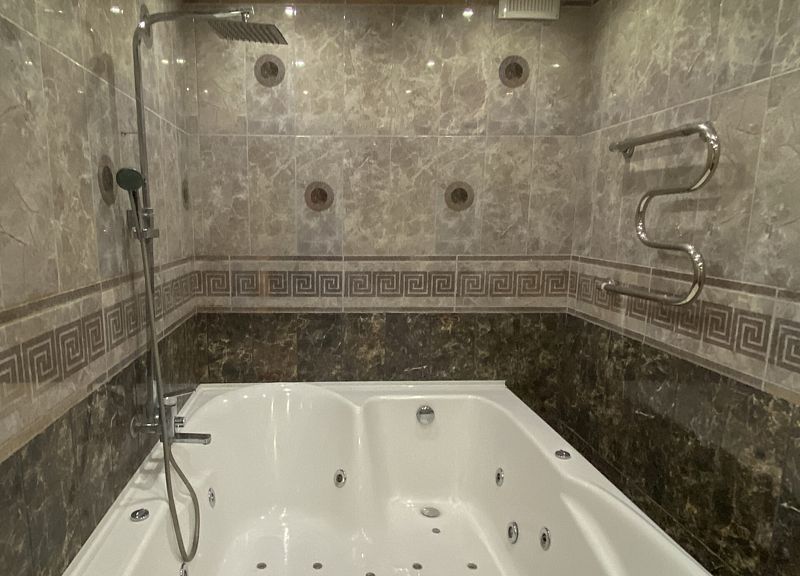 Люкс 2-местный 2-комнатный (Улучшенный)