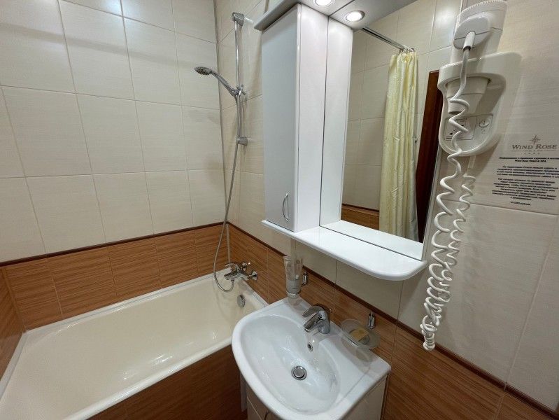 Стандартный Wind Rose Улучшенный 2-местный