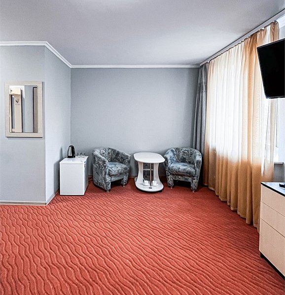 Джуниор Сюит 1-местный (Спорткорпус)