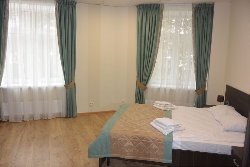 Стандартный 2-местный (полутороспальная кровать)