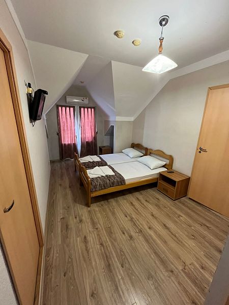 Стандартный 5-местный 2-комнатный