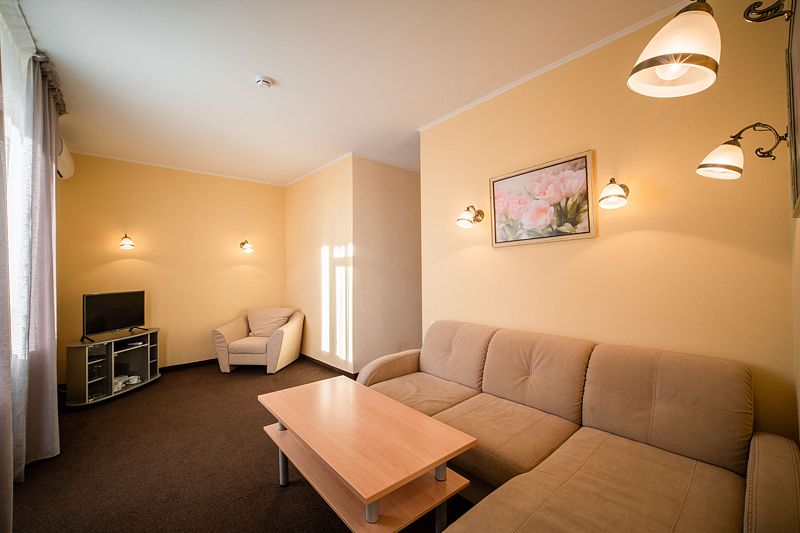 Люкс 1-местный 2-комнатный