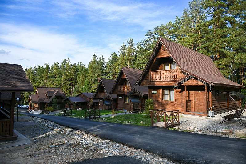 База отдыха Заимка Лесника, Алтайский край, Белокуриха Белокуриха Алтайский район село Новоторышкино село Никольское