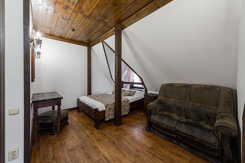 Коттедж 4-местный 3-комнатный 2-этажный