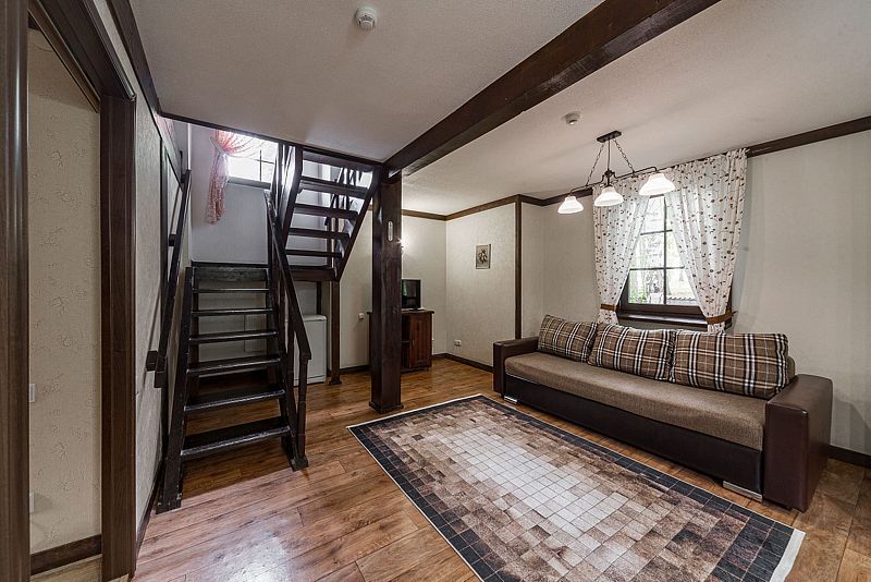 Коттедж 4-местный 3-комнатный 2-этажный