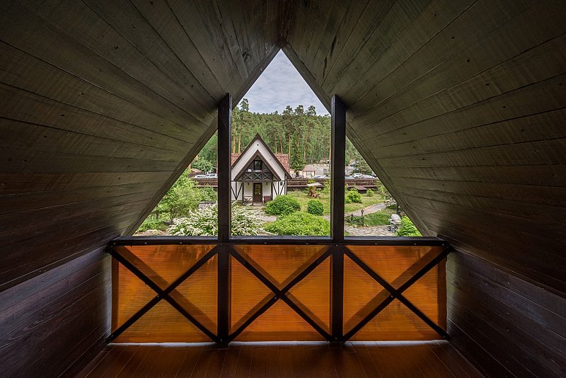 Коттедж 4-местный 3-комнатный 2-этажный