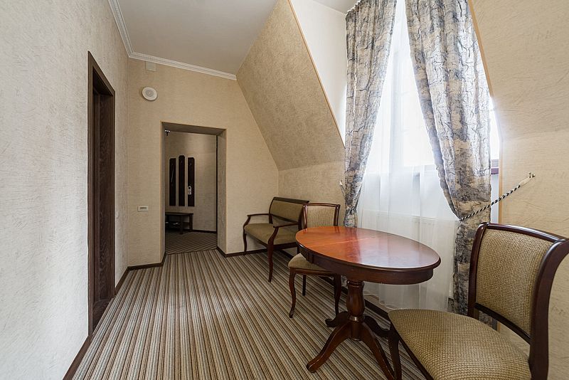 Люкс 2-местный 2-комнатный (вид на залив)