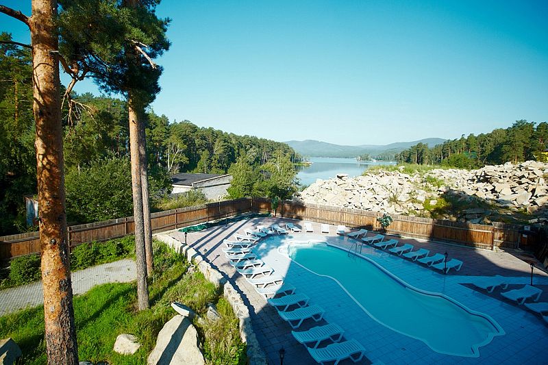 Люкс 2-местный 2-комнатный (вид на залив)