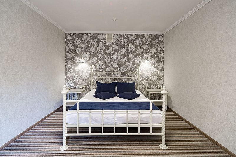 Люкс Премиум 2-местный 2 комнатный (вид на лес)