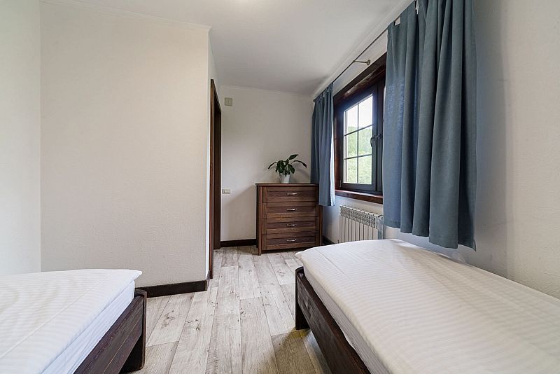 Таунхаус 4-местный 2-комнатный 2-этажный