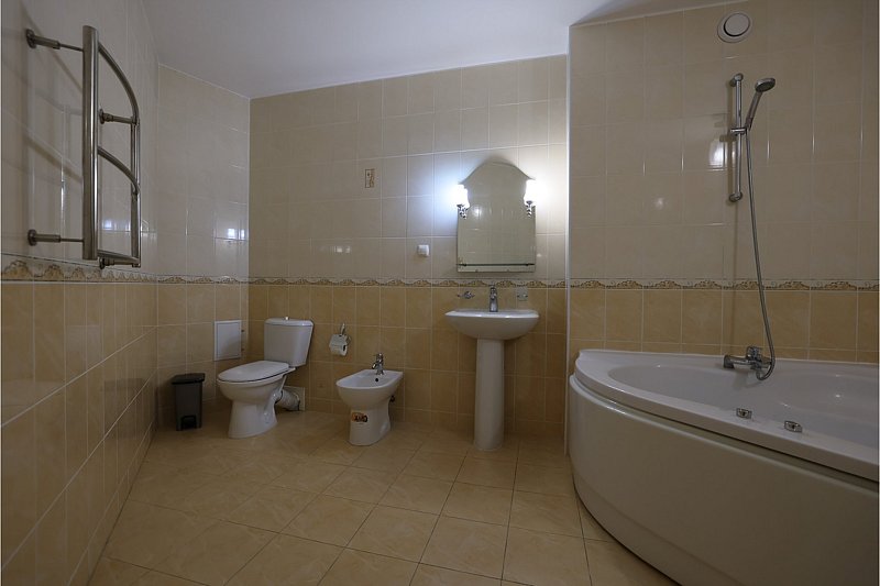 Джуниор Сюит 2-местный 3-комнатный (корпус №5)