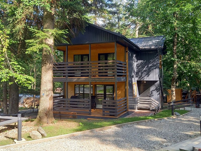 База отдыха Arkhyz Family Club (Архыз Фэмили Клаб), Республика Карачаево-Черкесия, Архыз Зеленчукский район