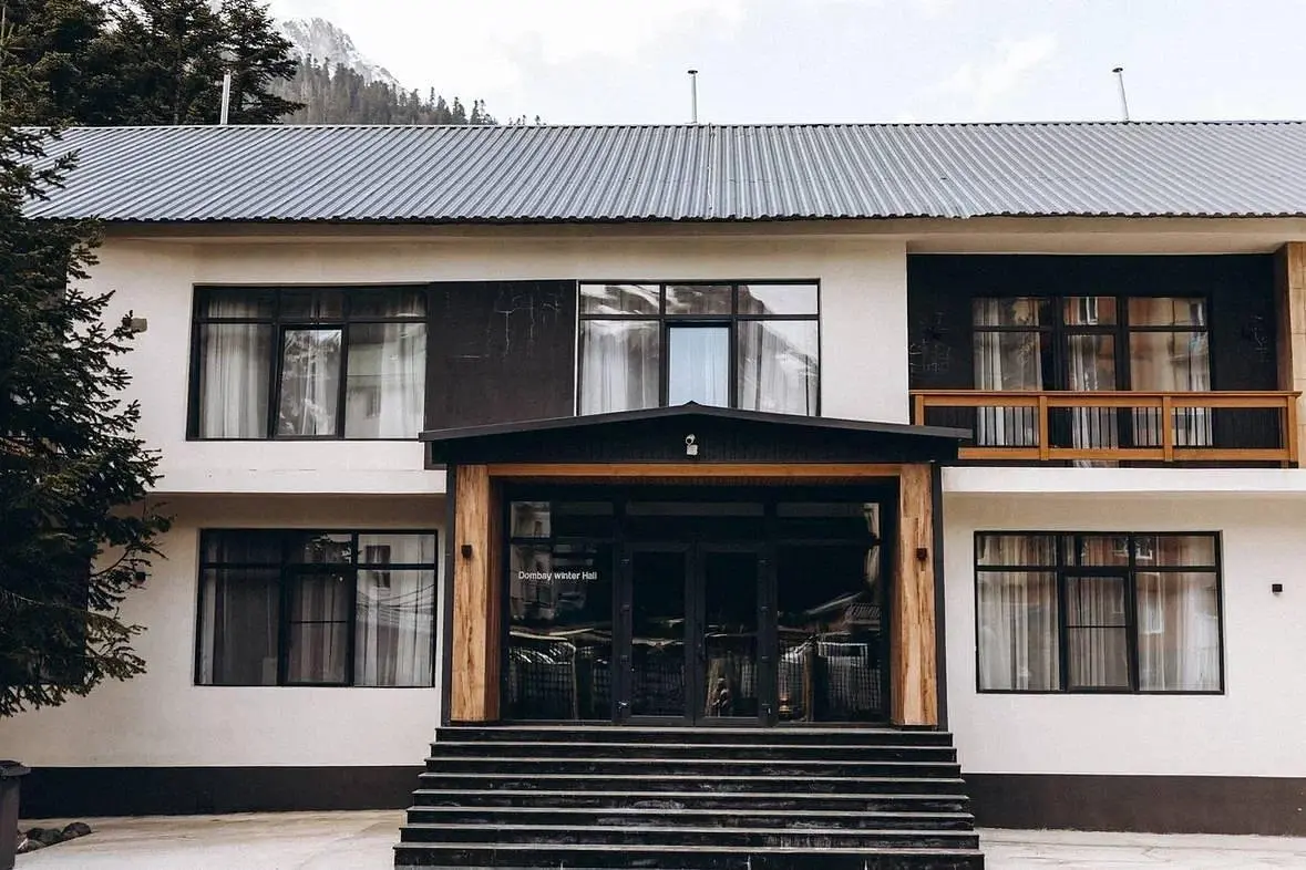 Отель Dombay Winter Hall, Домбай, Республика Карачаево-Черкесия