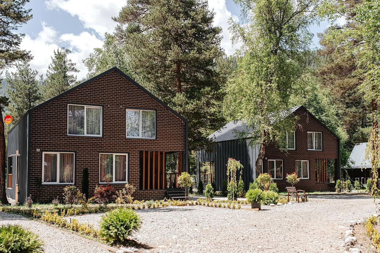 Парк-отель Sun Village Arkhyz, Архыз, Республика Карачаево-Черкесия