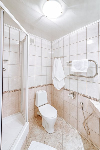 Полулюкс 2-местный 2-комнатный (Студио)