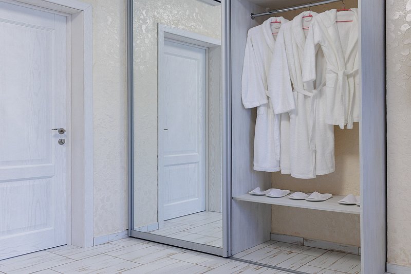 Стандартный 2-местный (с балконом, вид на горы)