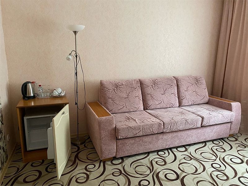 Люкс 4-местный 2-комнатный