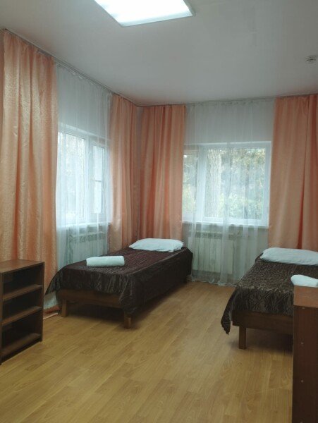 Стандартный 4-местный 2-комнатный (без балкона)