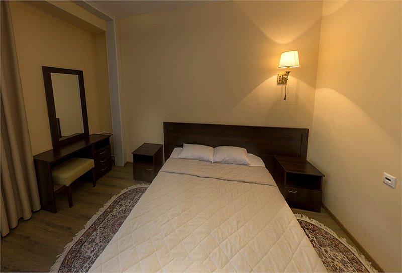 Улучшенный 2-местный 1-комнатный (ЕКБ)