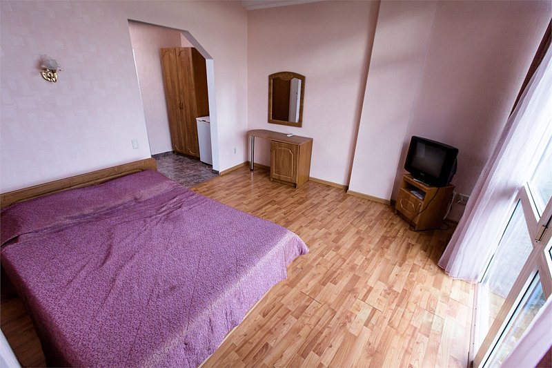 Стандартный 2-местный (с балконом)