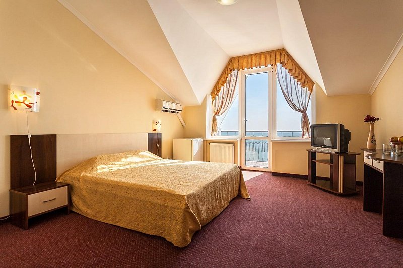 Стандартный 2-местный 1-категории с видом на море корп. 1,3