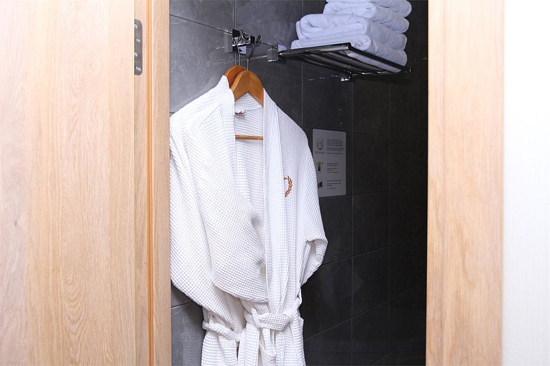 Студио 3-местный