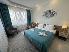 Полулюкс с Видом на Море / Junior Suite With Sea View, Гостиница Vivat, Новороссийск