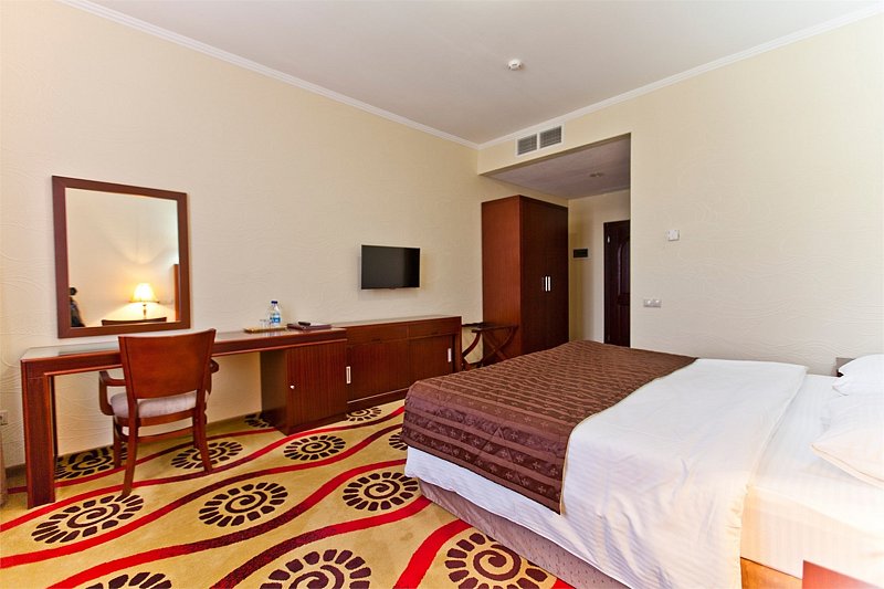 Стандартный 2-местный (18)