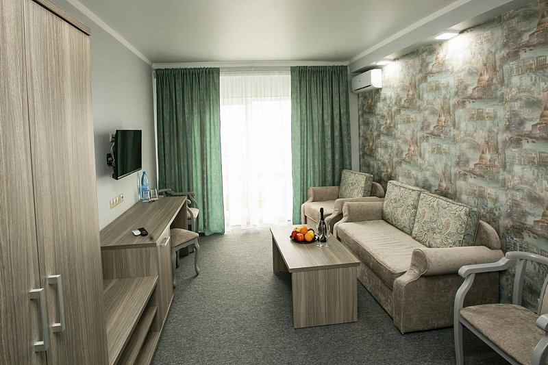 Люкс 2-местный 2-комнатный (Новый корпус)