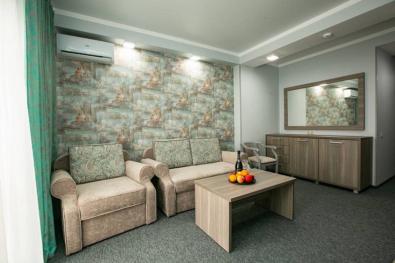 Люкс 2-местный 2-комнатный (Новый корпус)