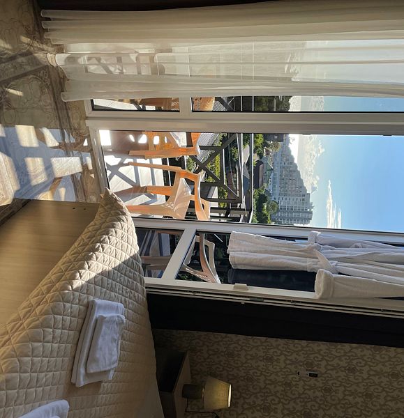 Стандартный 2-местный Видовой (с балконом)