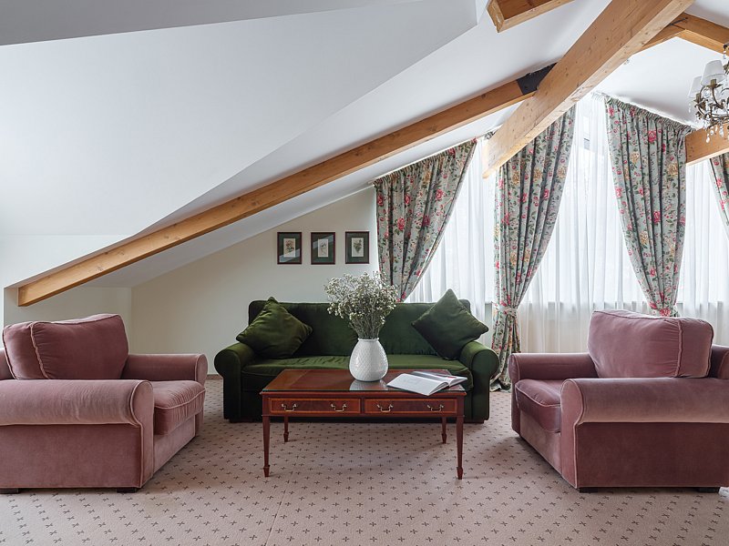 Люкс 2-местный Мансардный