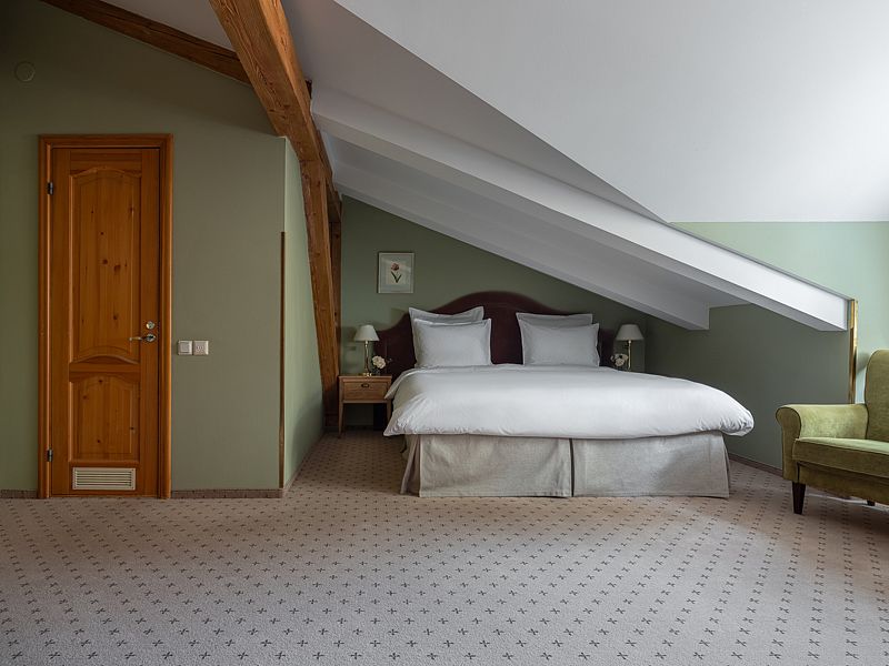 Улучшенный 2-местный Мансардный