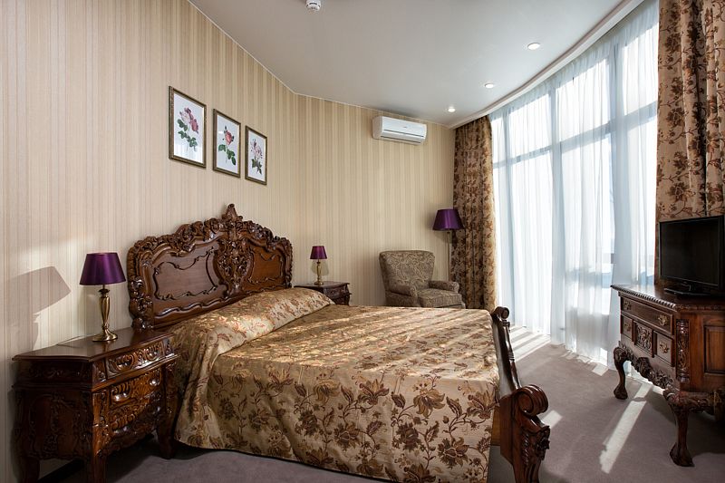 Апартаменты 2-местный 2-комнатный (с панорамным видом на море)