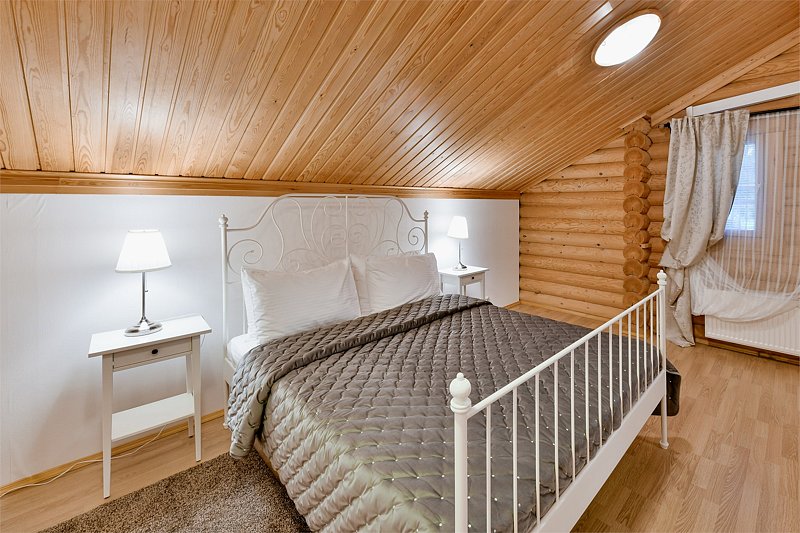 Коттедж 10-местный 2-этажный