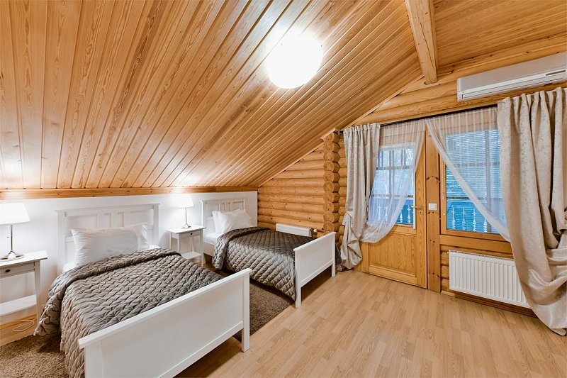 Коттедж 10-местный 2-этажный