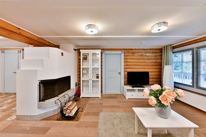 Коттедж 10-местный 2-этажный