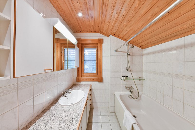 Коттедж 10-местный 2-этажный