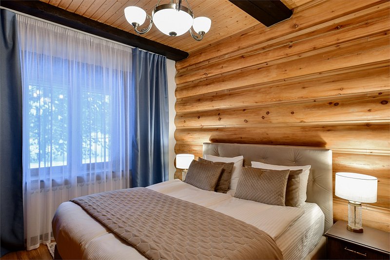 Коттедж 10-местный 5-комнатный (с третьим светом)