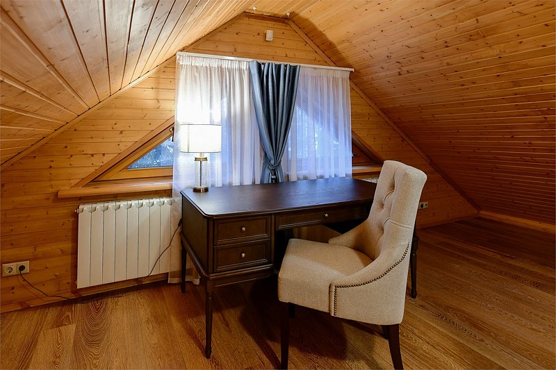 Коттедж 10-местный 5-комнатный (с третьим светом)