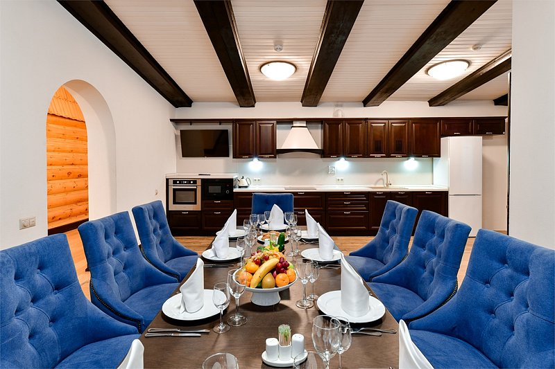 Коттедж 10-местный 5-комнатный (с третьим светом)