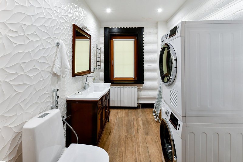 Коттедж 10-местный 5-комнатный (с третьим светом)