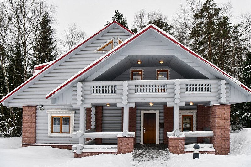 Коттедж 10-местный 5-комнатный (с третьим светом)