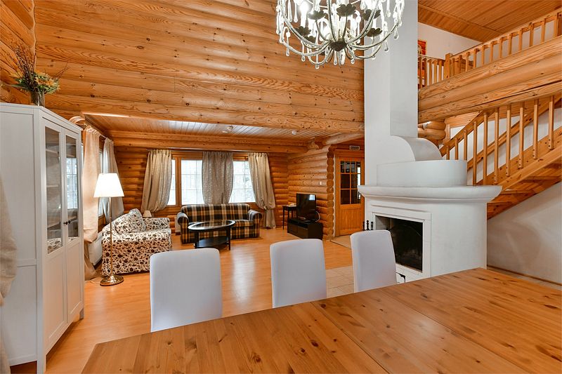 Коттедж 10-местный 5-комнатный (со вторым светом)