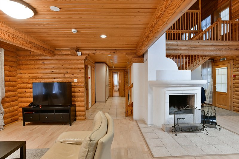 Коттедж 10-местный 5-комнатный (со вторым светом)