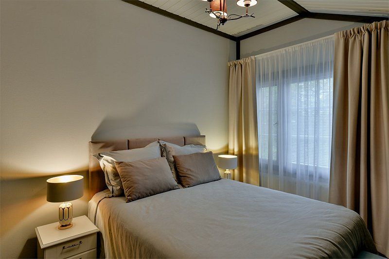 Коттедж 6-местный 2-этажный (со вторым светом)