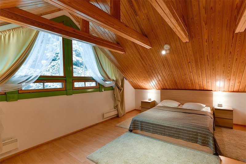 Коттедж 6-местный 2-этажный (со вторым светом)