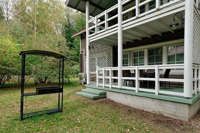 Коттедж 6-местный 2-этажный (со вторым светом)